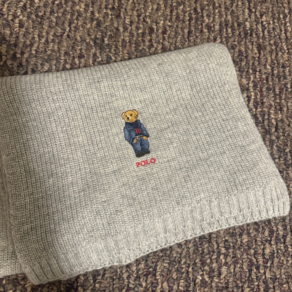 Polo Ralph Lauren Gray Knit Scarf